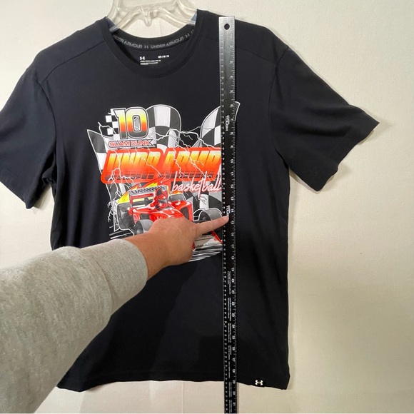 Under Armour Slam Dunk Indy Car Racing Graphic Tee Shirt Black Men’s Medium - Picture 6 of 8